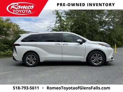 2023 Toyota Sienna Platinum 7 Passenger