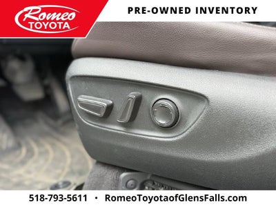 2023 Toyota Sienna Platinum 7 Passenger
