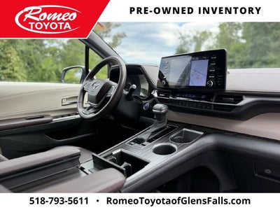 2023 Toyota Sienna Platinum 7 Passenger