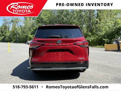 2022 Toyota Sienna Platinum 7 Passenger