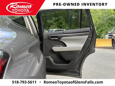 2021 Toyota Highlander Platinum