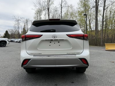 2021 Toyota Highlander Platinum