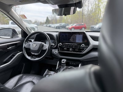 2021 Toyota Highlander Platinum