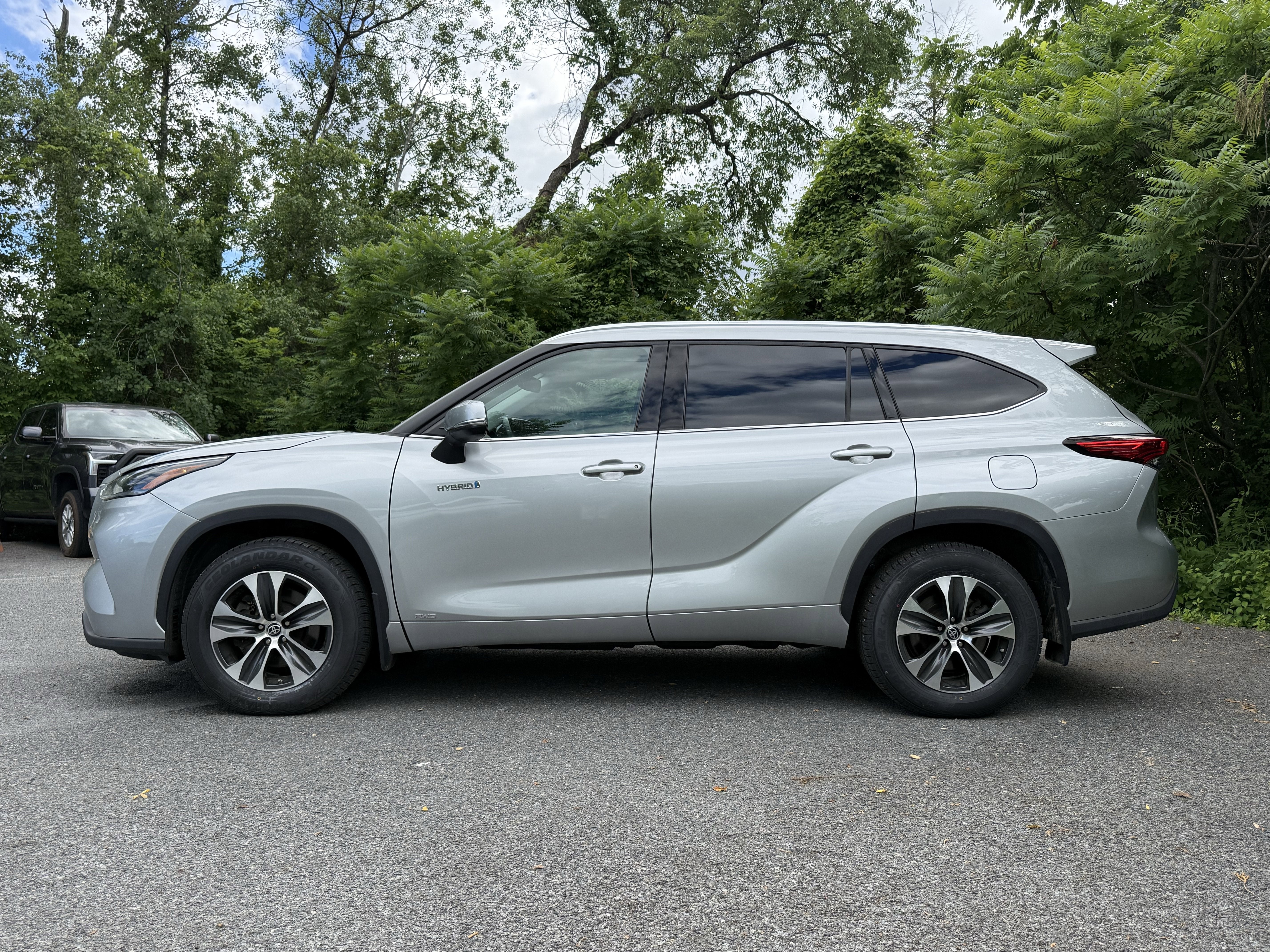 2021 Toyota Highlander Hybrid XLE