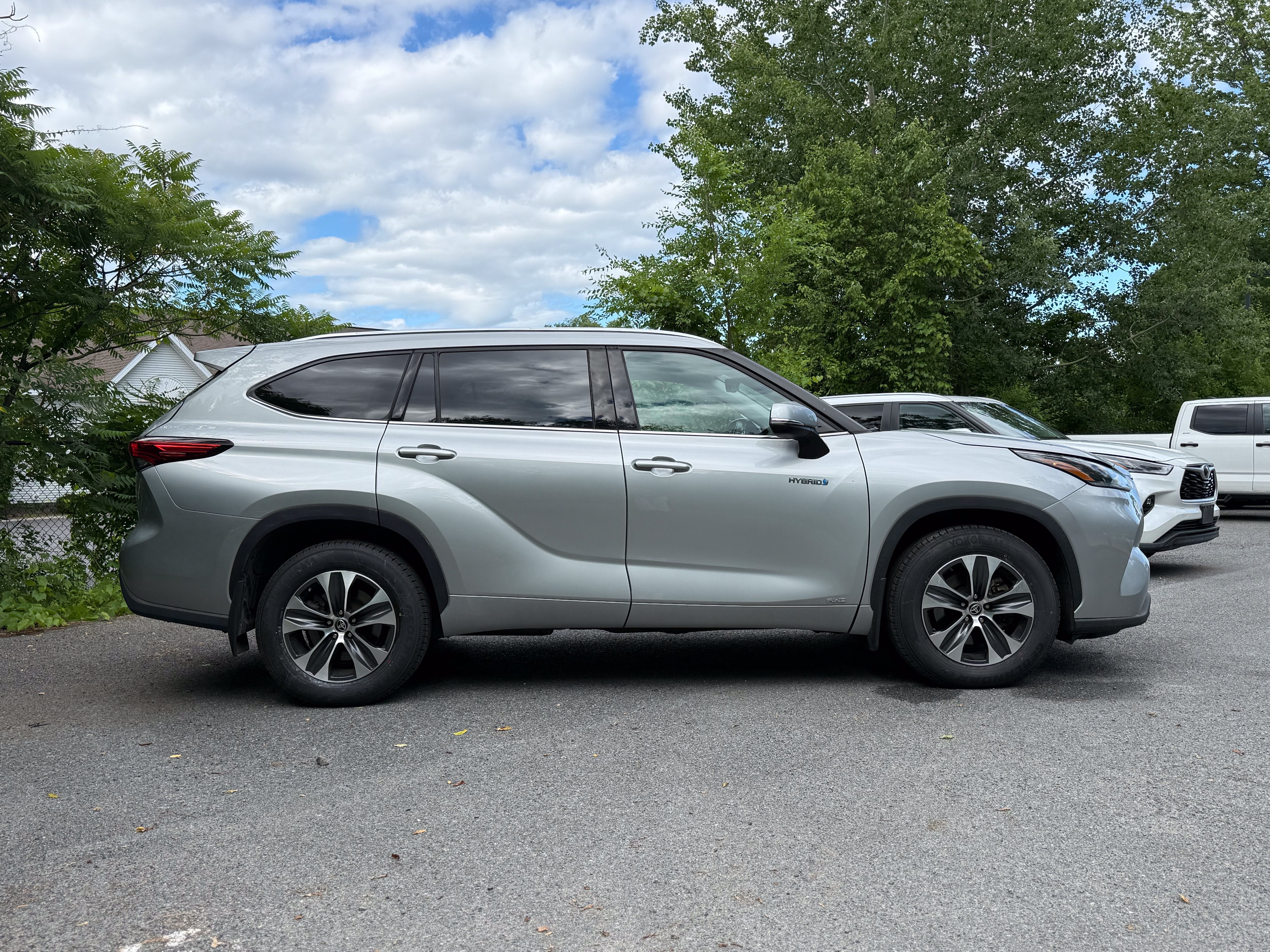 2021 Toyota Highlander Hybrid XLE