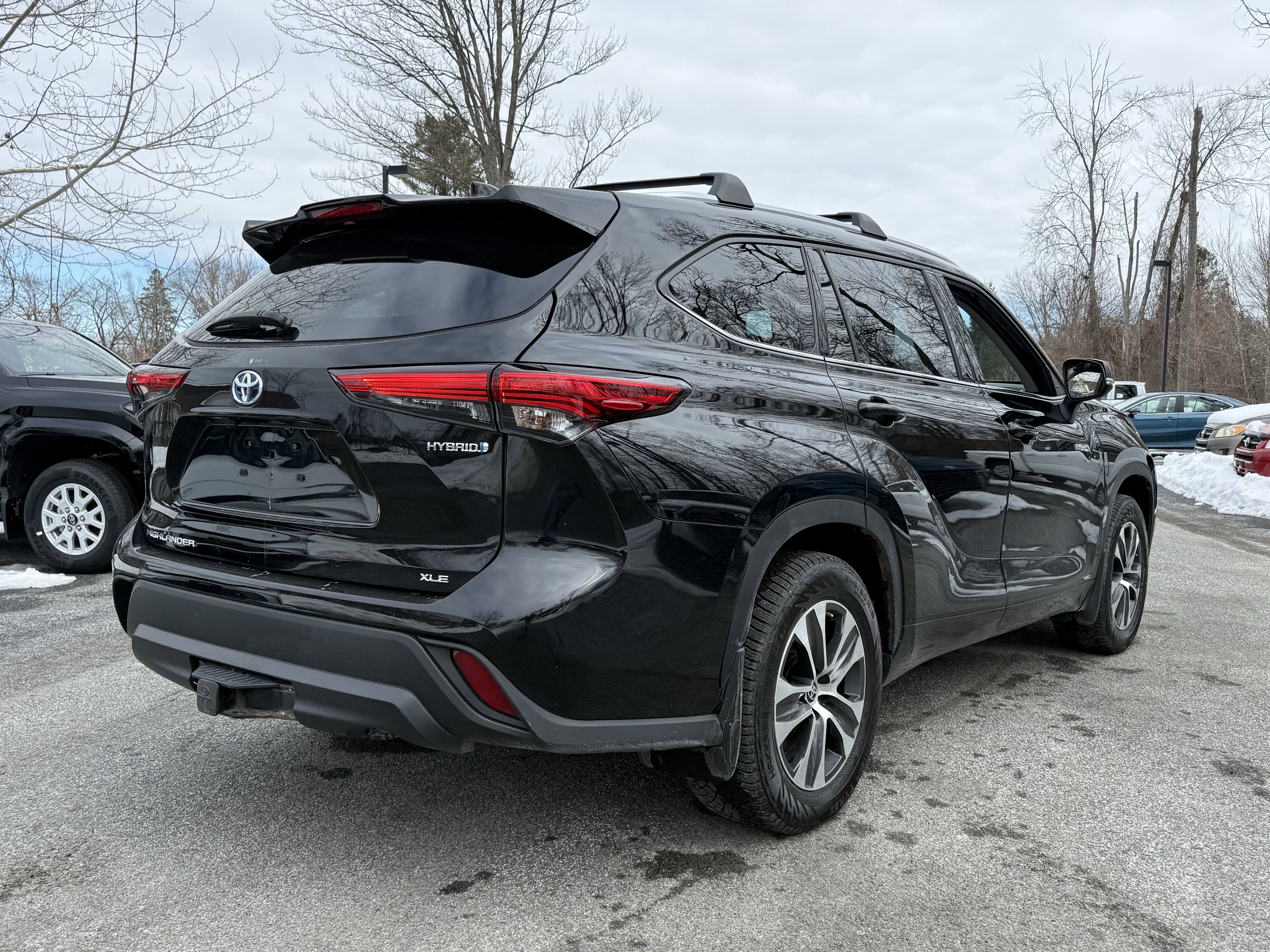 2021 Toyota Highlander Hybrid XLE