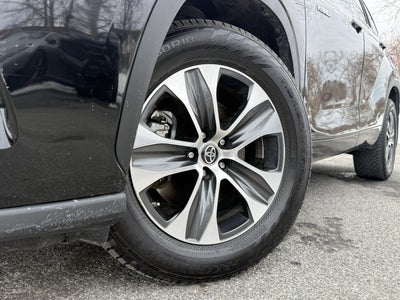 2021 Toyota Highlander Hybrid XLE