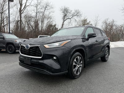 2021 Toyota Highlander Hybrid XLE