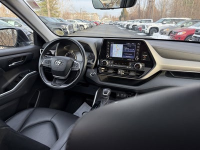 2022 Toyota Highlander XLE