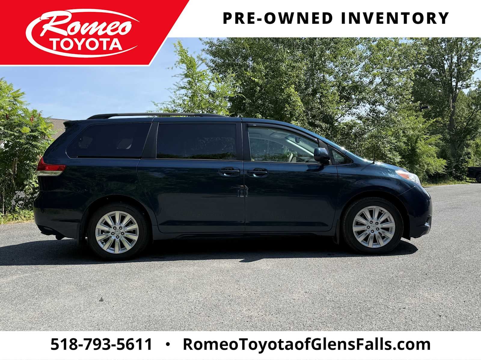 2012 Toyota Sienna LE