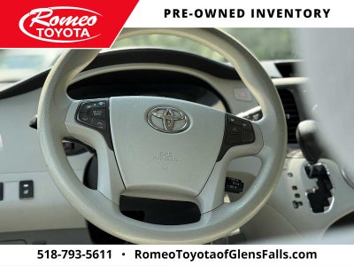 2012 Toyota Sienna LE