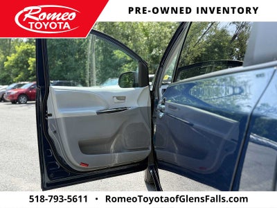 2012 Toyota Sienna LE