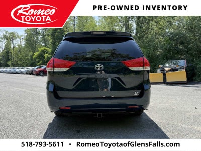 2012 Toyota Sienna LE