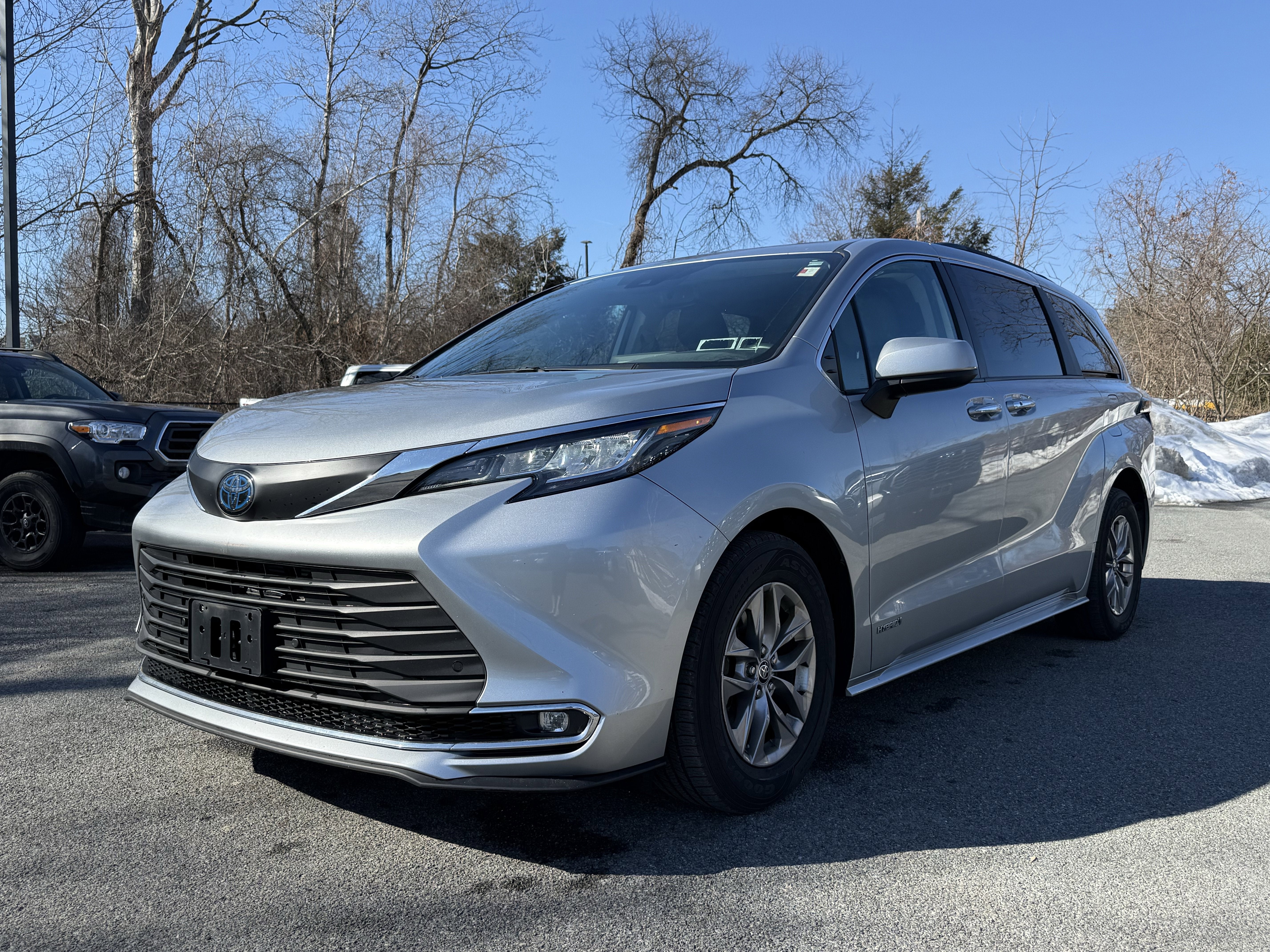 2021 Toyota Sienna XLE 7 Passenger