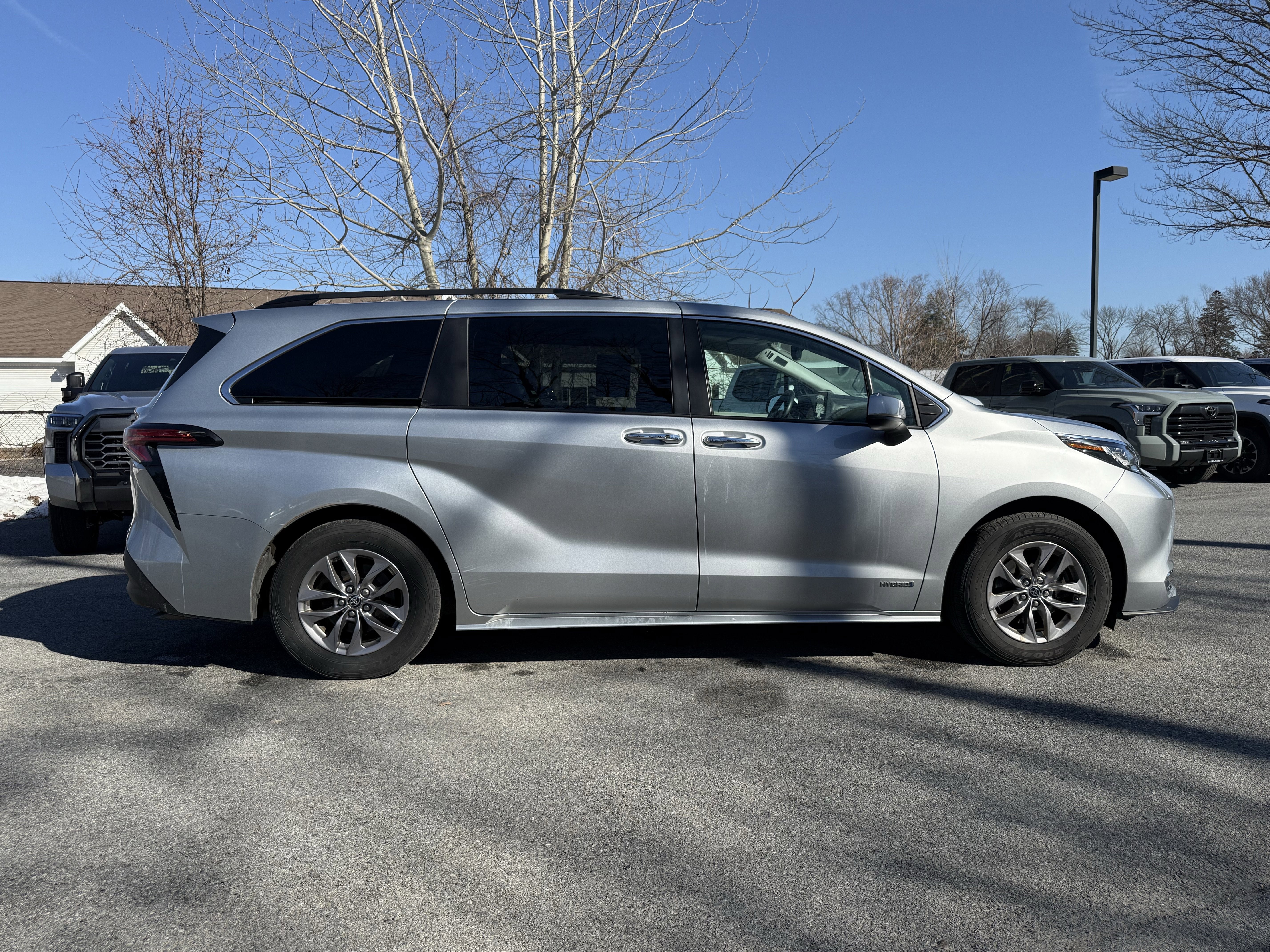 2021 Toyota Sienna XLE 7 Passenger