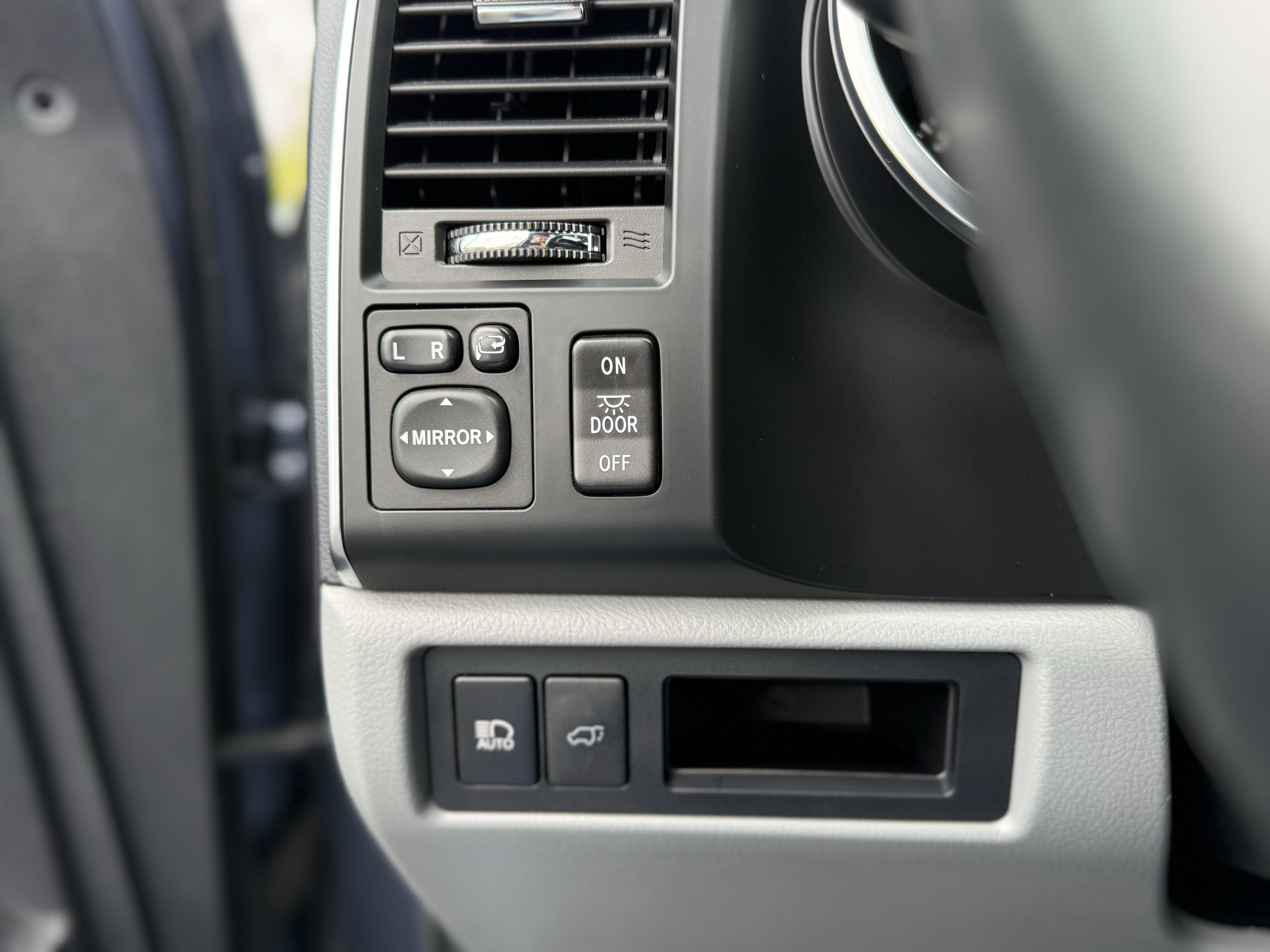 2019 Toyota Sequoia Limited