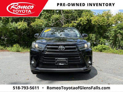 2019 Toyota Highlander SE