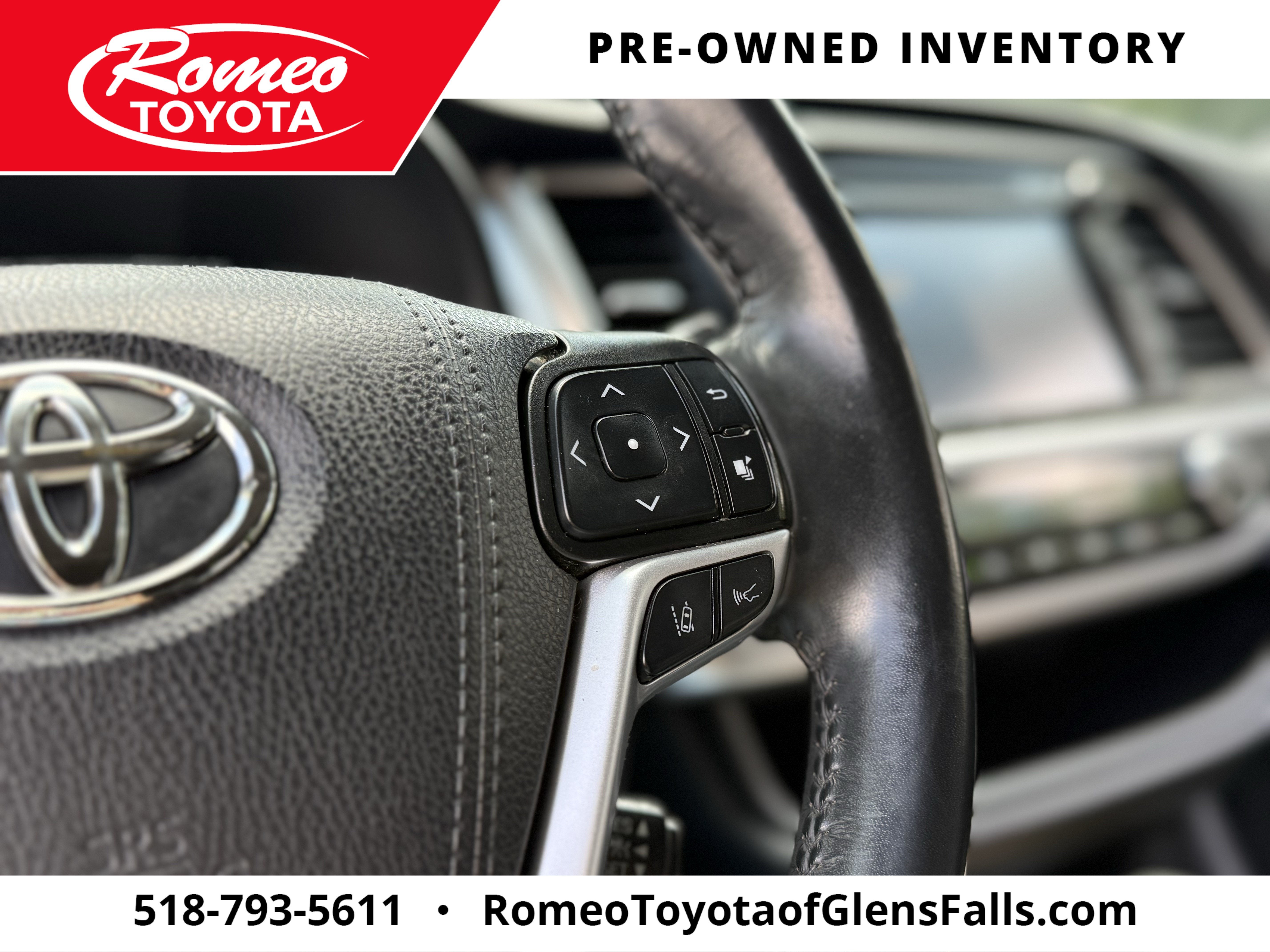 2019 Toyota Highlander SE
