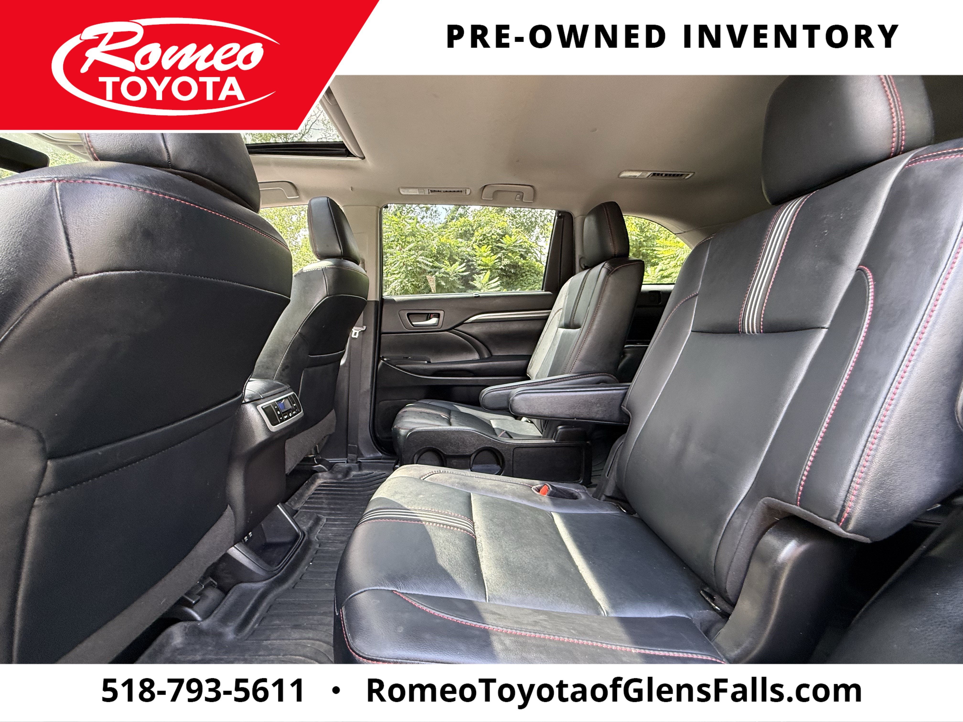 2019 Toyota Highlander SE