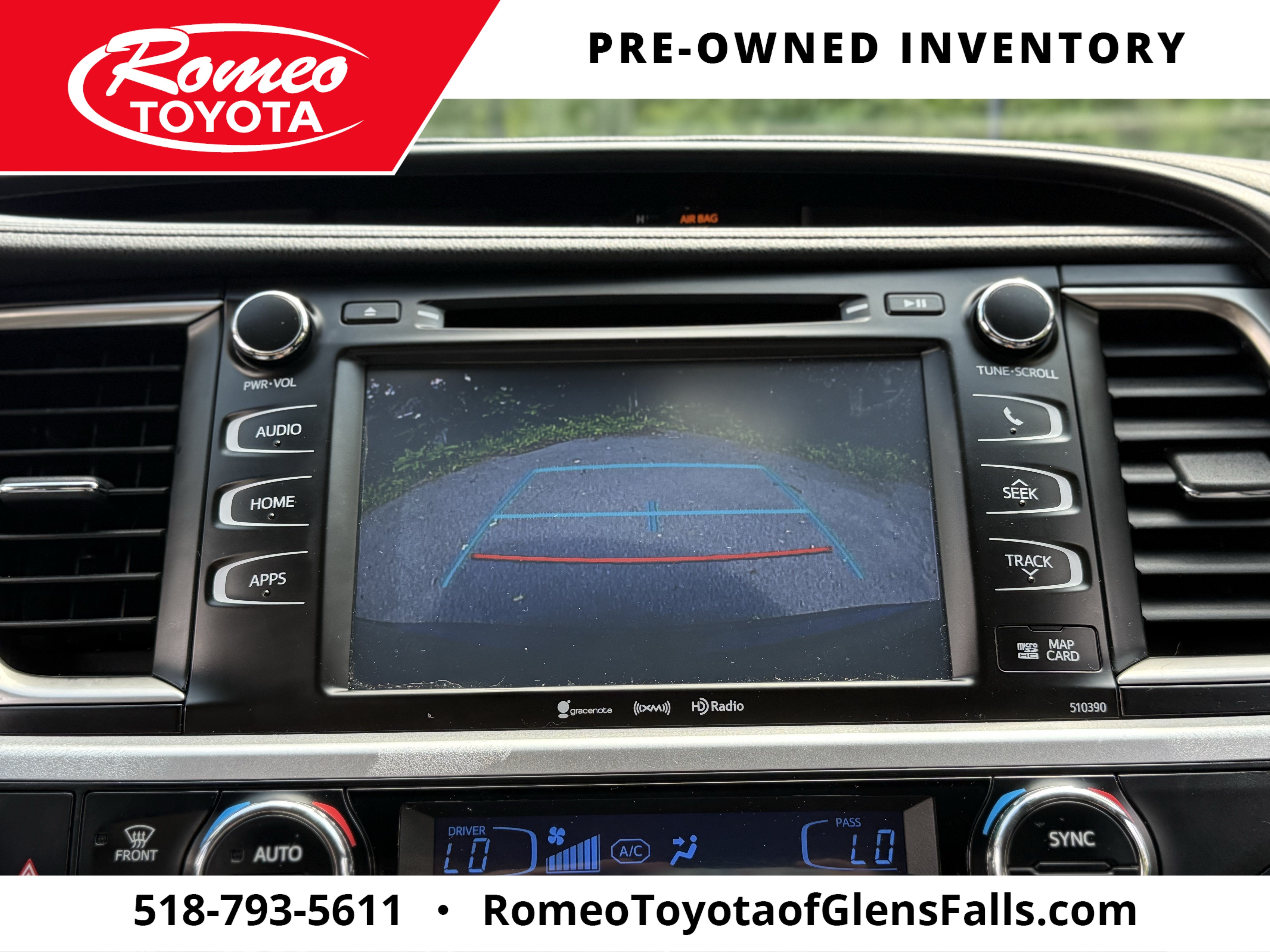 2019 Toyota Highlander SE