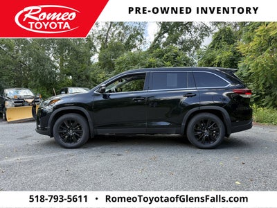 2019 Toyota Highlander SE