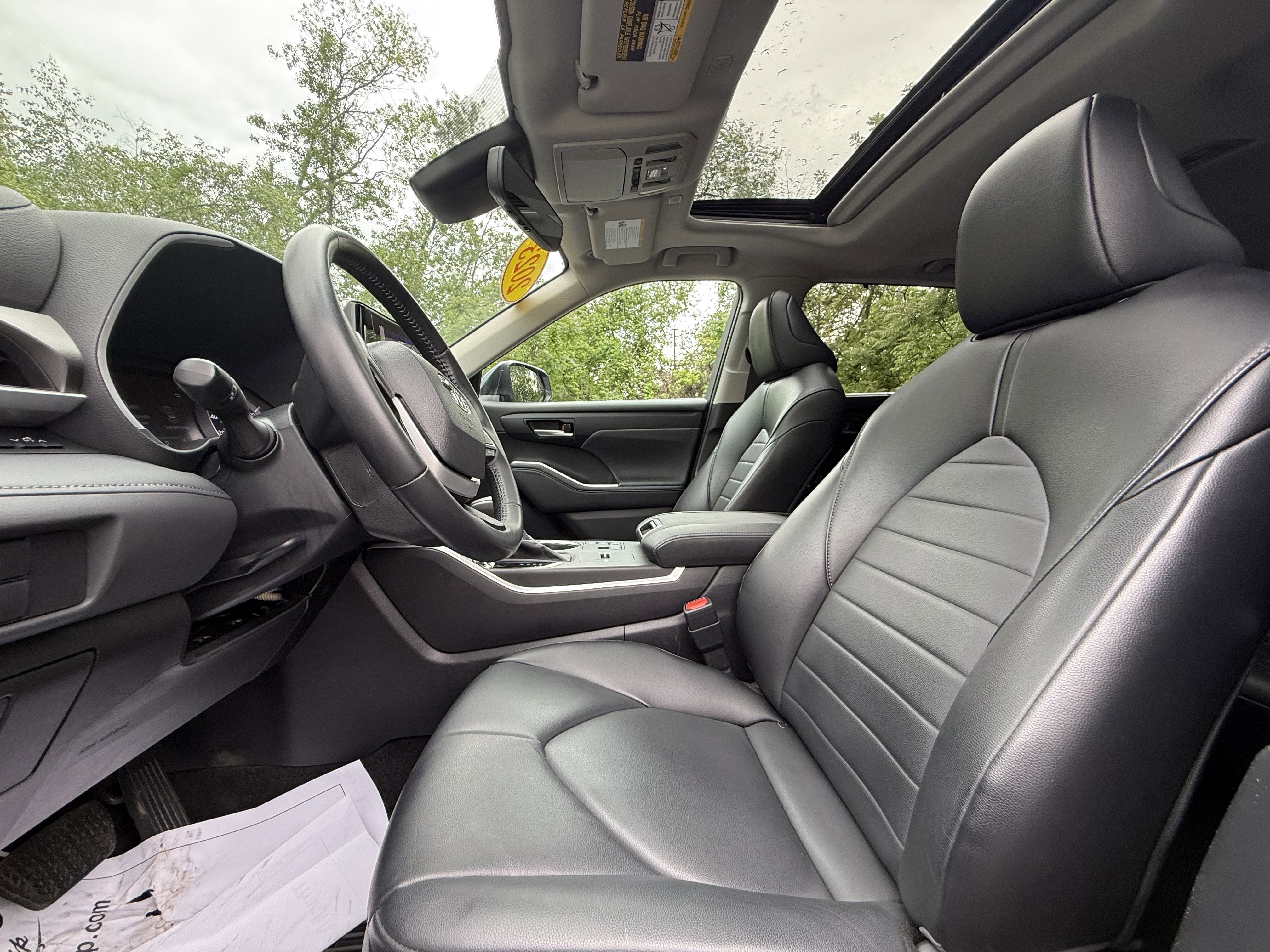 2023 Toyota Highlander Hybrid XLE