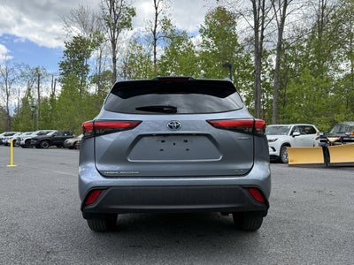 2023 Toyota Highlander Hybrid XLE