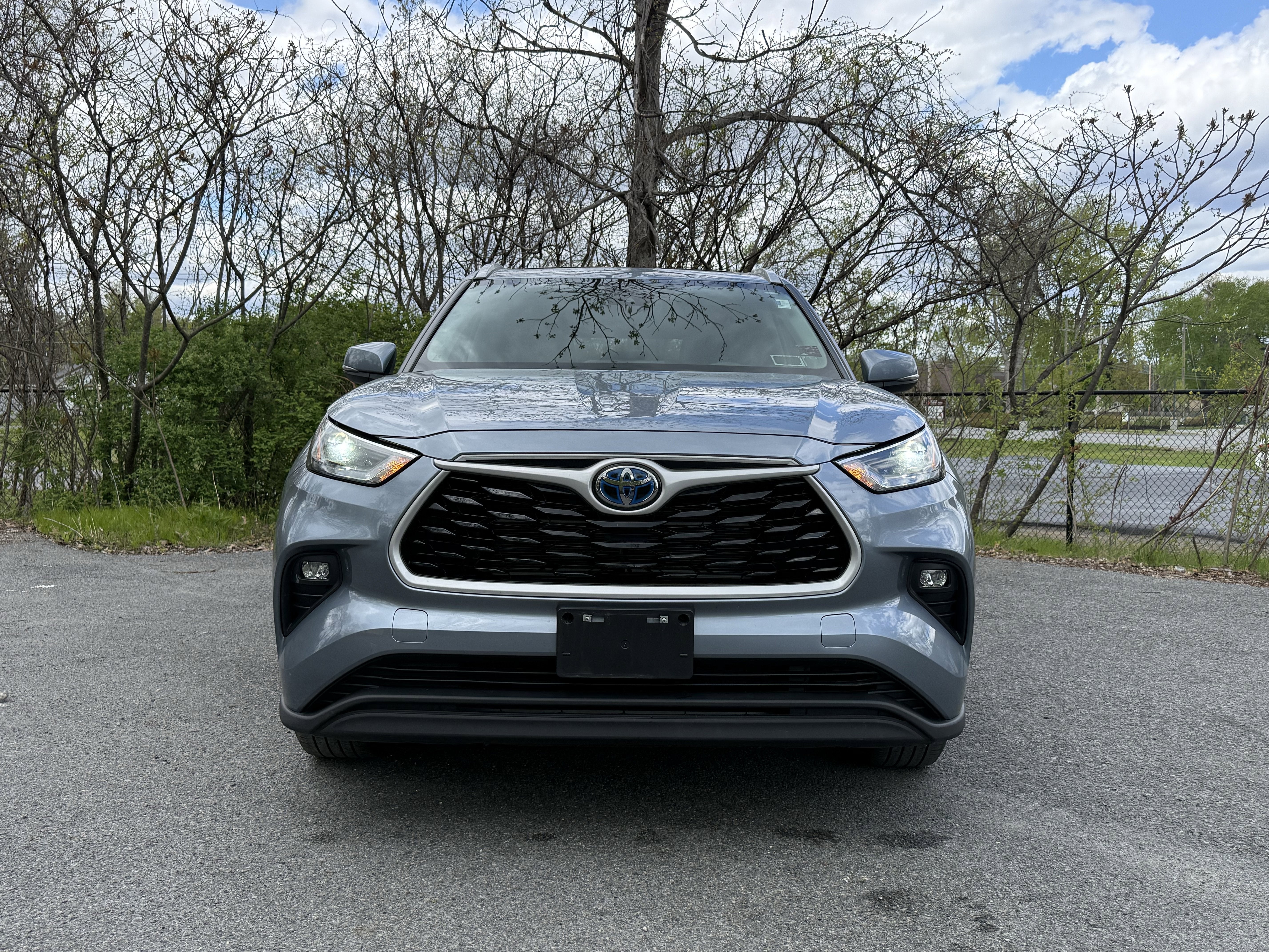 2023 Toyota Highlander Hybrid XLE