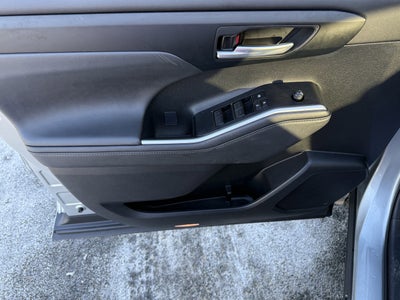 2024 Toyota Highlander Hybrid XLE