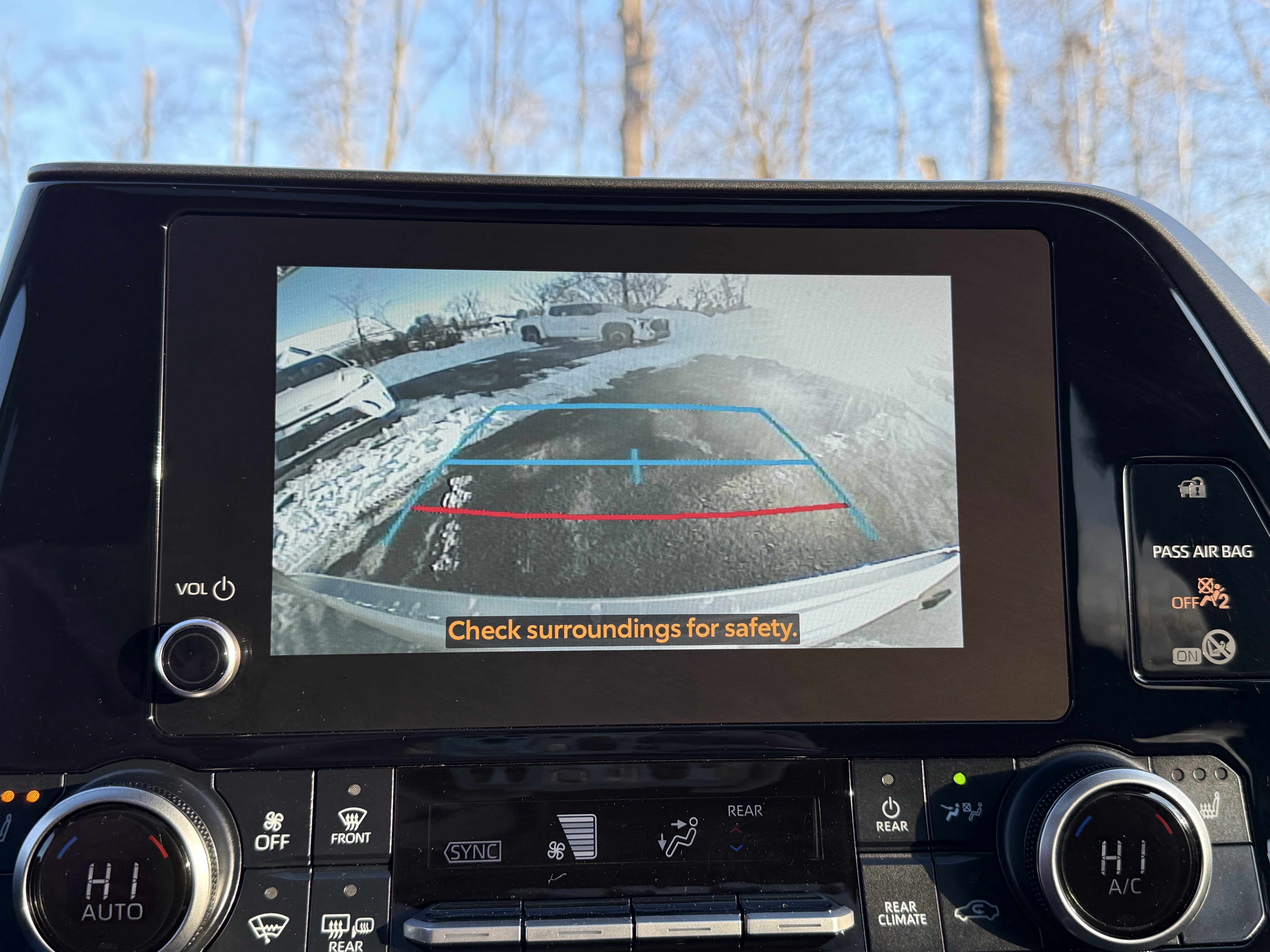 2024 Toyota Highlander Hybrid XLE