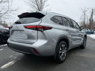 2025 Toyota Highlander Hybrid XLE