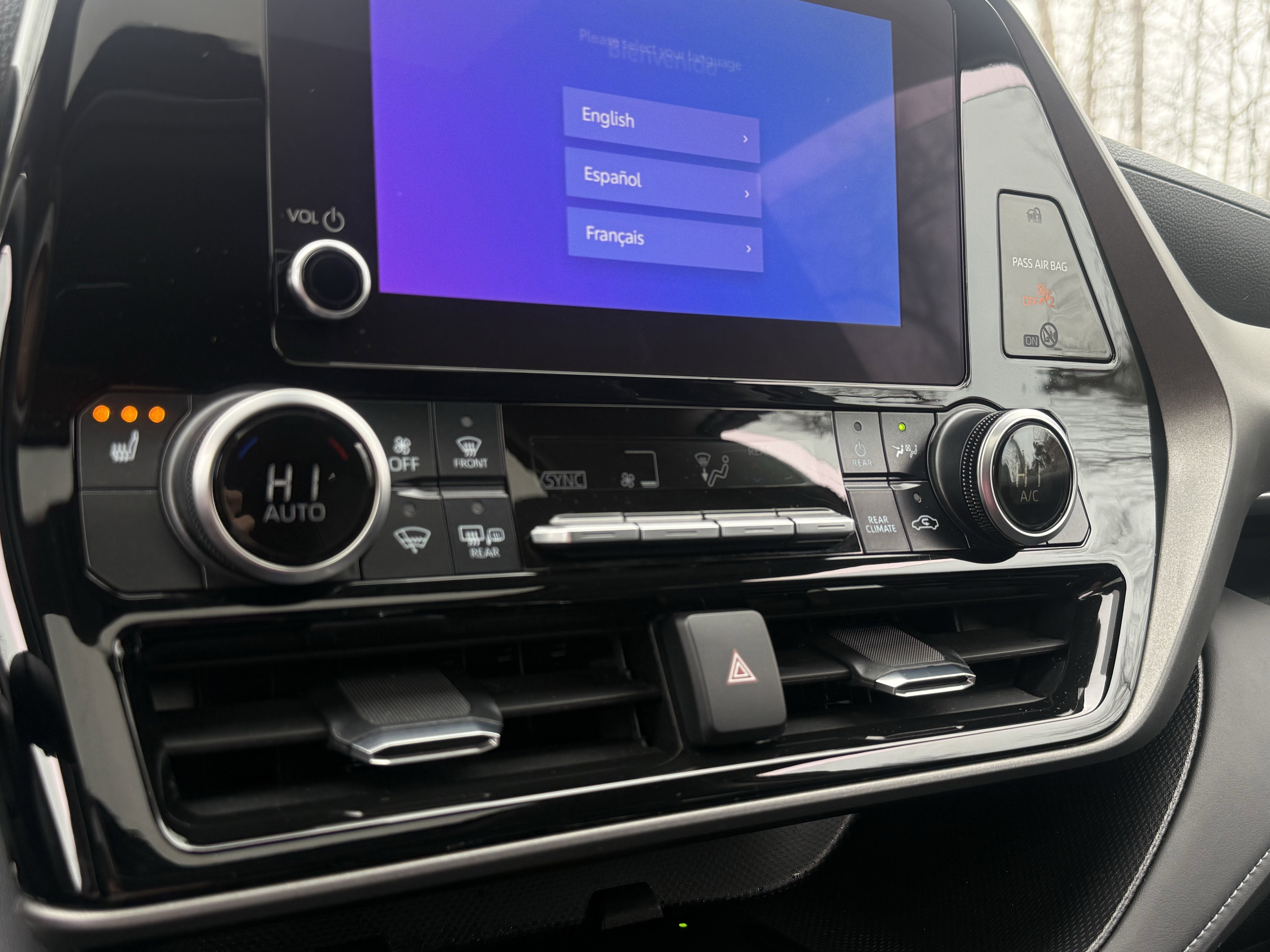 2025 Toyota Highlander Hybrid XLE