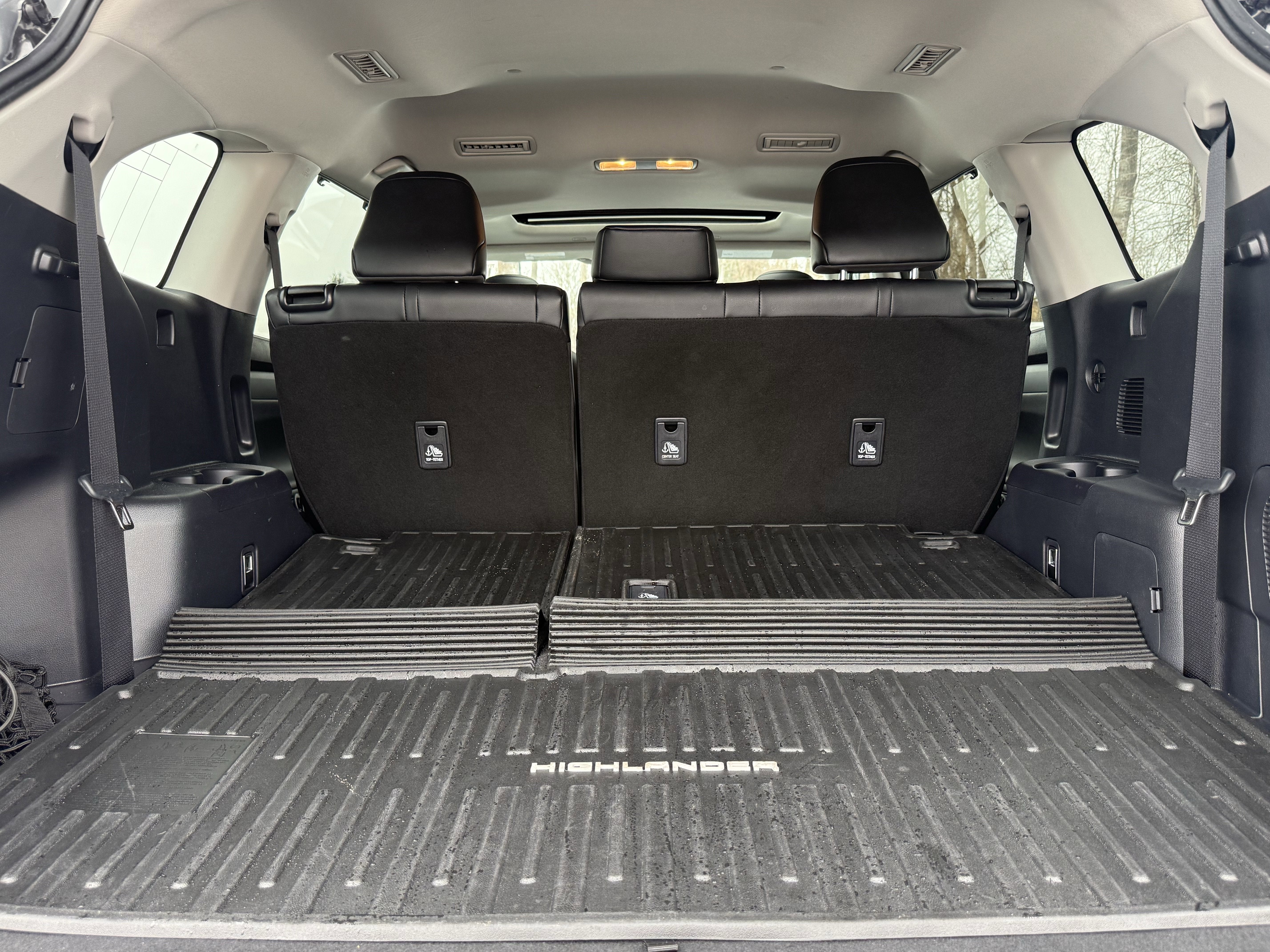 2025 Toyota Highlander Hybrid XLE