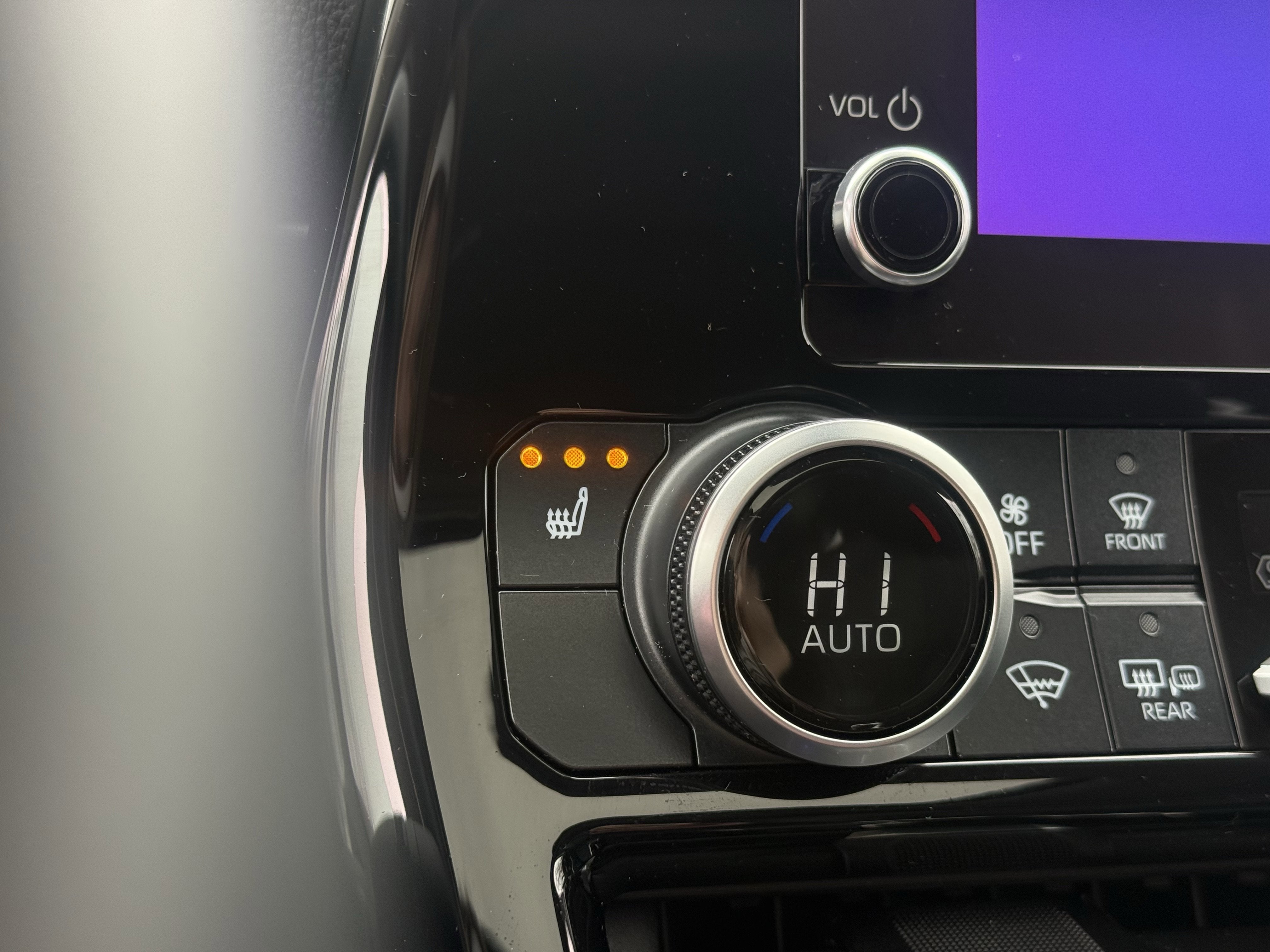 2025 Toyota Highlander Hybrid XLE