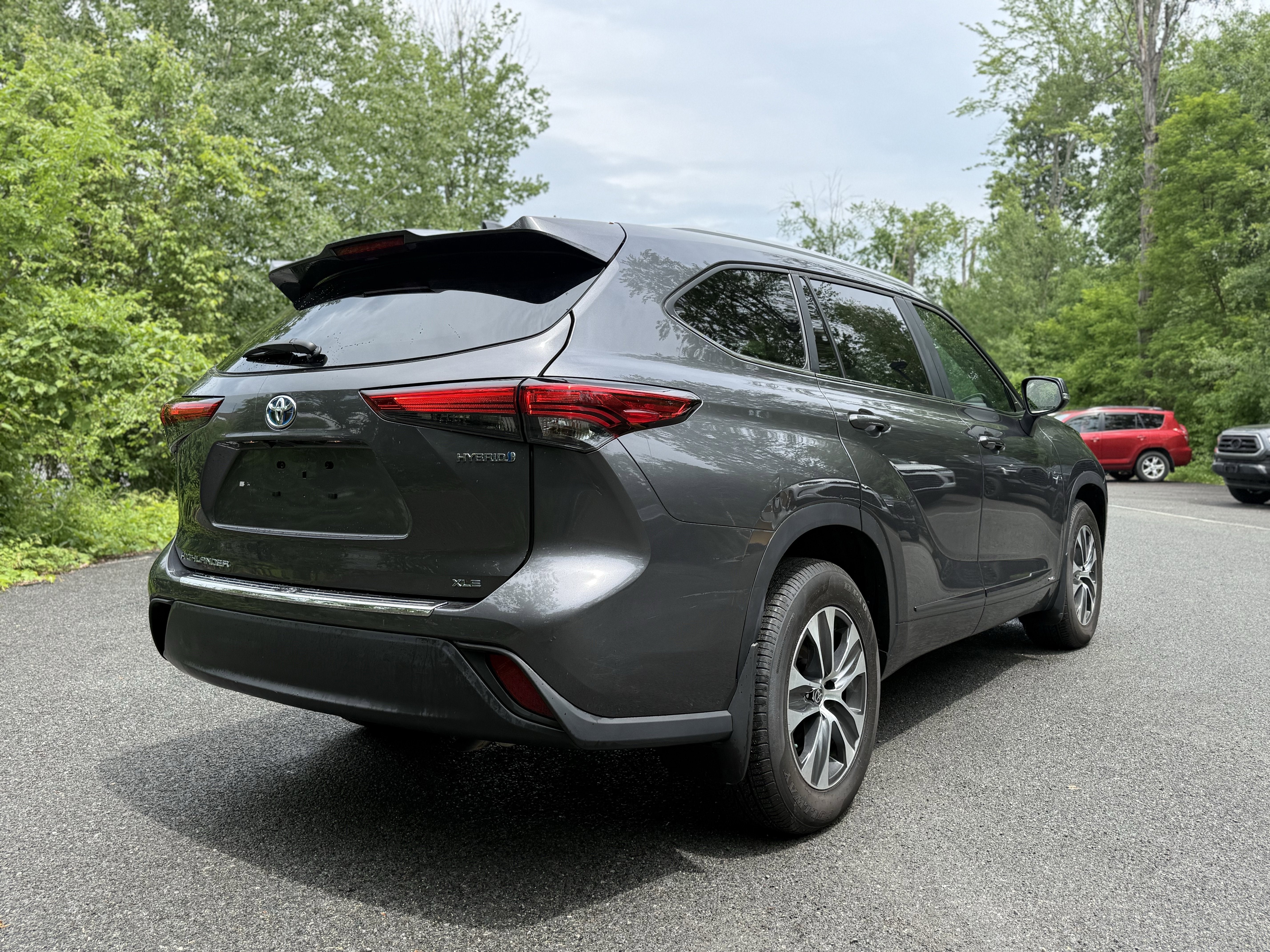 2023 Toyota Highlander Hybrid XLE