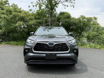 2023 Toyota Highlander Hybrid XLE