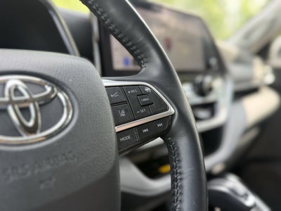 2024 Toyota Highlander Platinum