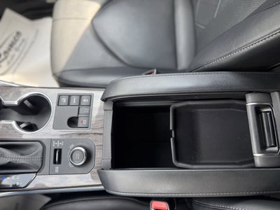 2024 Toyota Highlander Platinum