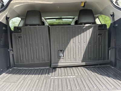 2024 Toyota Highlander Platinum