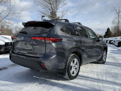 2023 Toyota Highlander LE