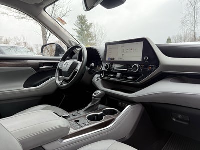 2023 Toyota Highlander Limited
