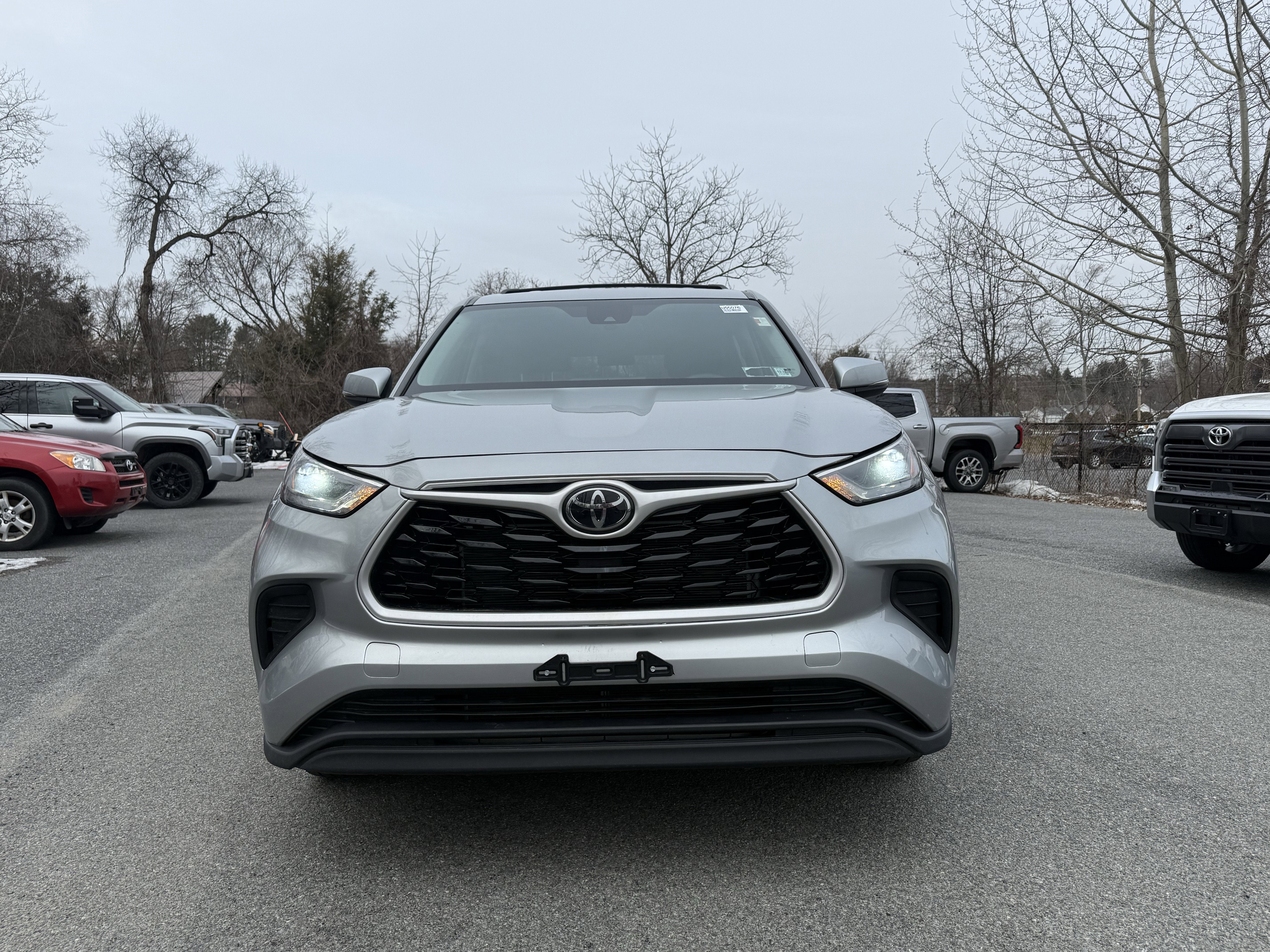 2023 Toyota Highlander L