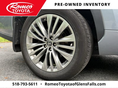 2023 Toyota Highlander Platinum