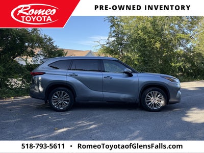 2023 Toyota Highlander Platinum