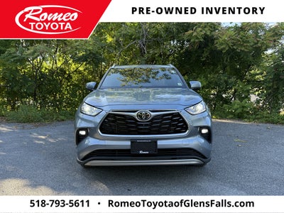 2023 Toyota Highlander Platinum