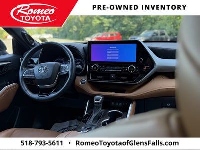 2023 Toyota Highlander Platinum