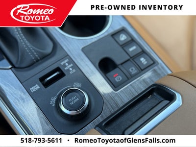 2023 Toyota Highlander Platinum