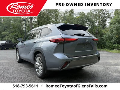 2023 Toyota Highlander Platinum
