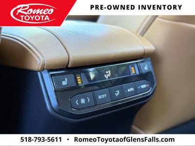 2023 Toyota Highlander Platinum