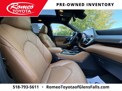 2023 Toyota Highlander Platinum